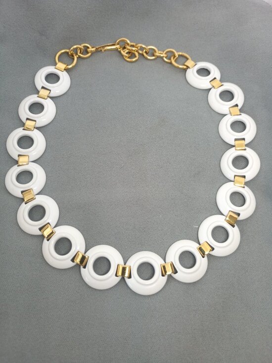 Monet Jewelry - Vintage Monet White Enamel Rings Chain Choker Gold Tone Necklace 16"